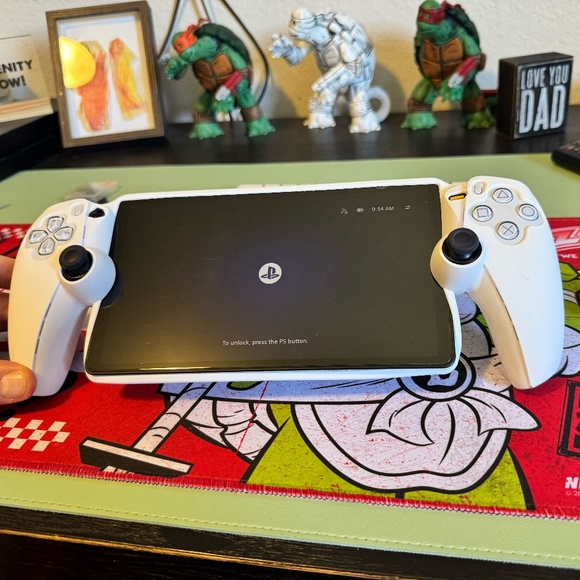 🎮 PlayStation Portal – Barely Used & Ready to Play! 🎮 - Picture 1 of 5